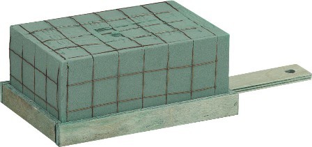 41562